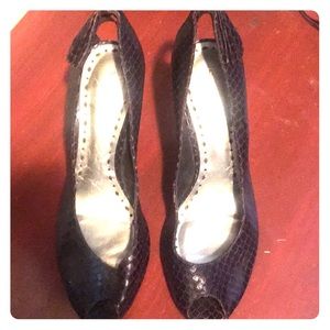 Bcbg heels